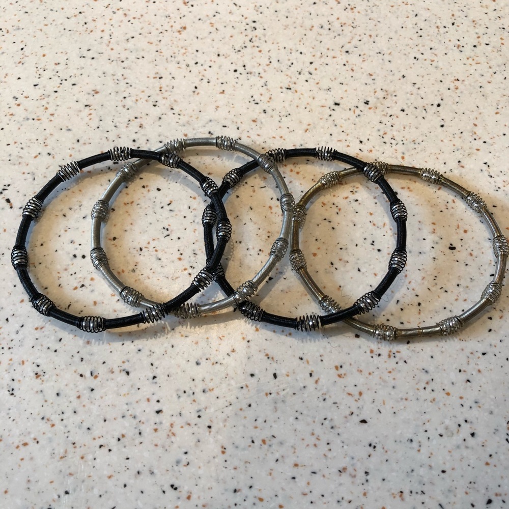 4 Mca Wire Stretch Bangle Bracelets - image 3